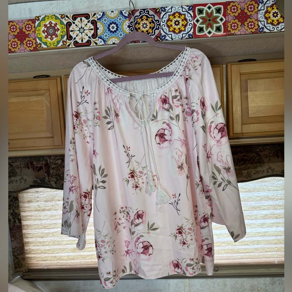5 for 25$ Women's Pink Floral Peasant Top with Tassel Tie
